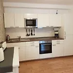 Gut Steinhuegel Lejlighed *